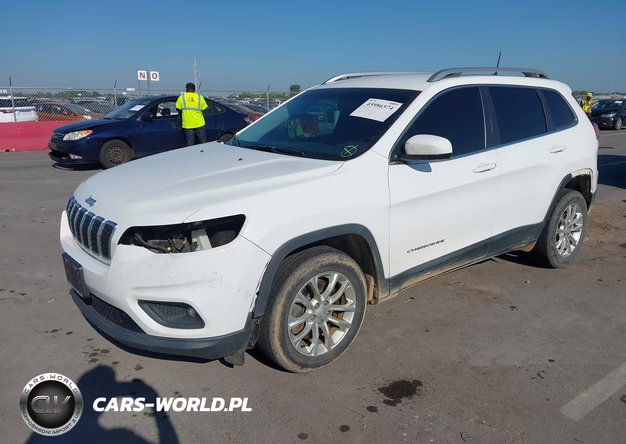2019 Jeep Cherokee Latitude Fwd VIN:1C4PJLCB6KD312913 - 2