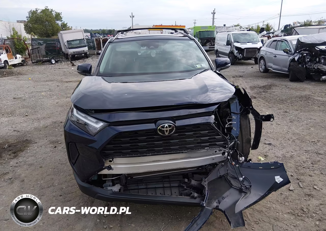 2023 Toyota Rav4 Xle VIN:2T3P1RFV7PW398056 - 12