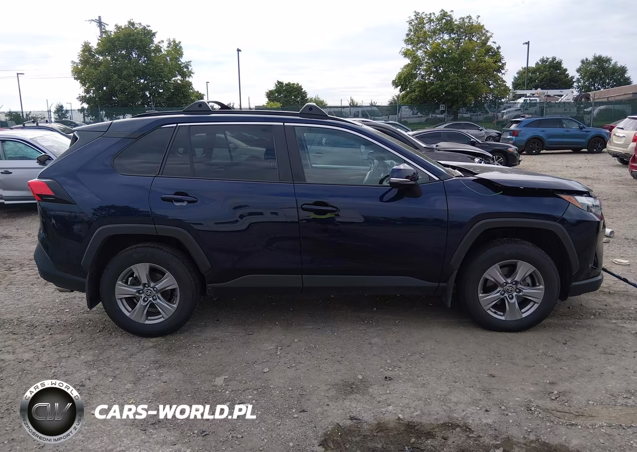 2023 Toyota Rav4 Xle VIN:2T3P1RFV7PW398056 - 13