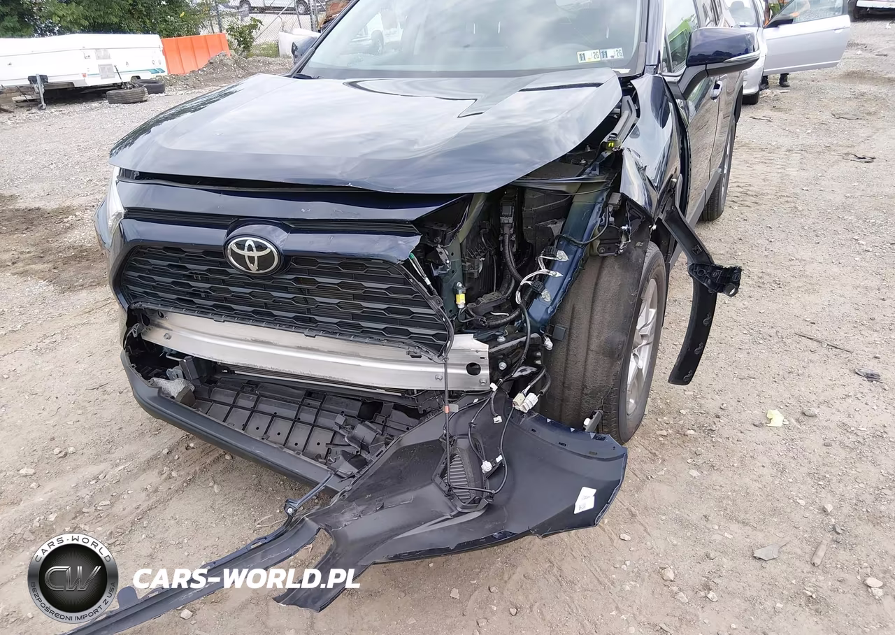 2023 Toyota Rav4 Xle VIN:2T3P1RFV7PW398056 - 6
