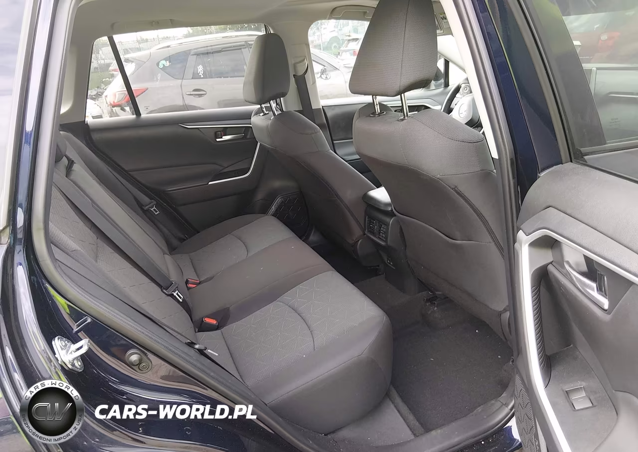 2023 Toyota Rav4 Xle VIN:2T3P1RFV7PW398056 - 8