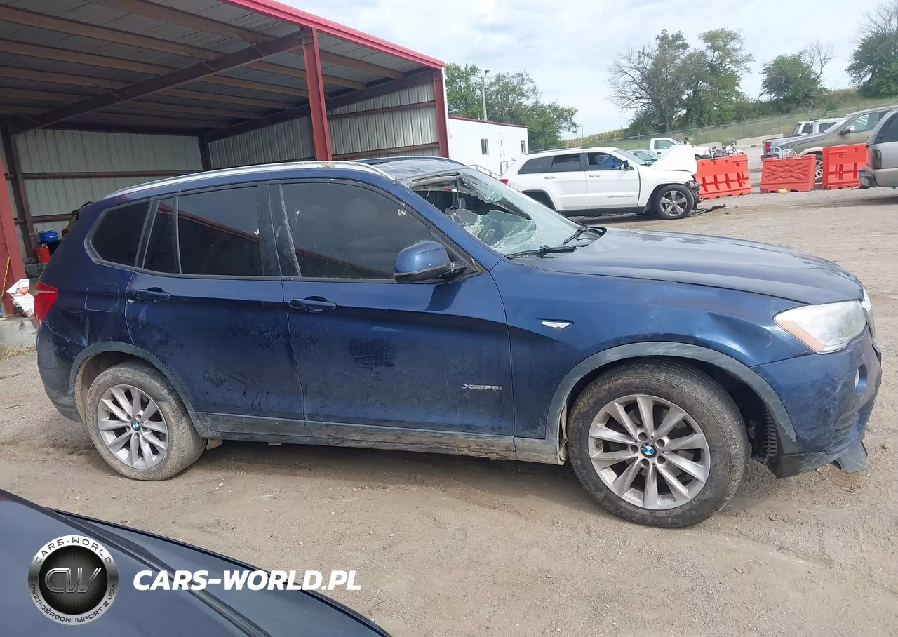 2017 BMW X3 xDrive28I VIN:5UXWX9C32H0W76847 - 14