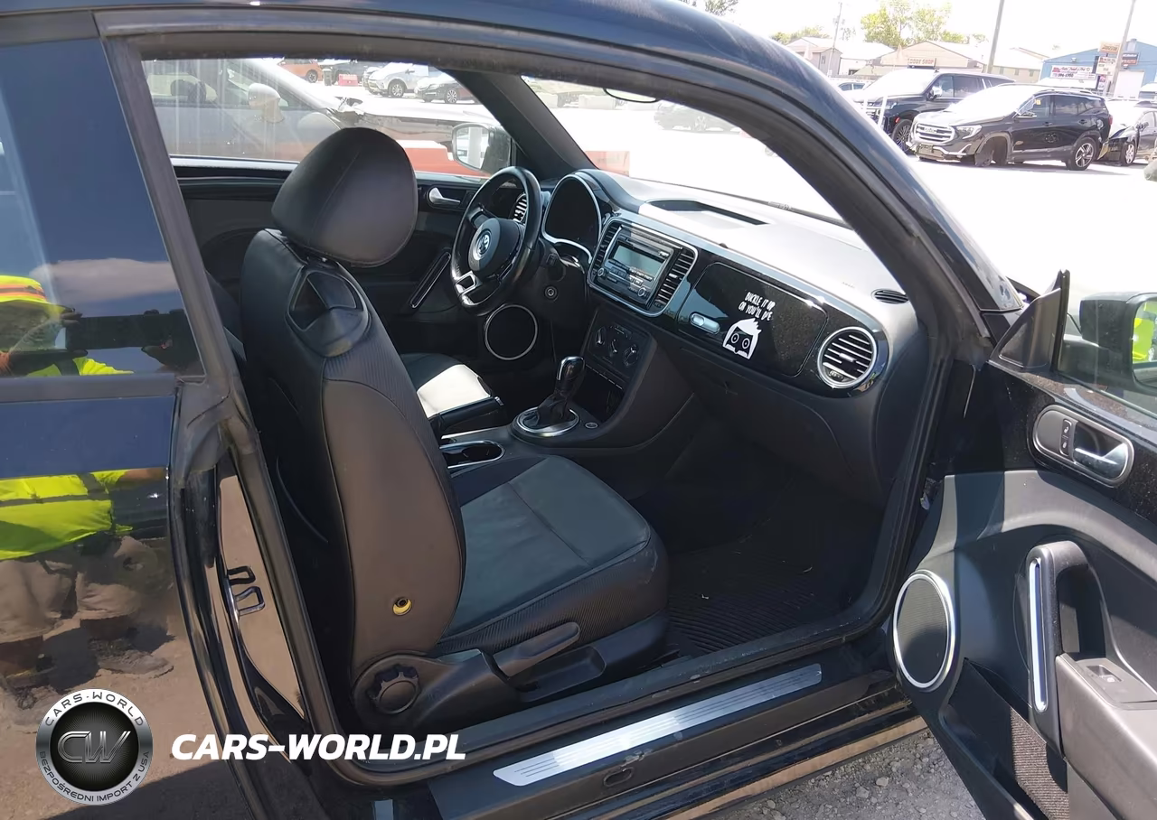 2012 Volkswagen Beetle 2.5L VIN:3VWJP7AT4CM610886 - 5