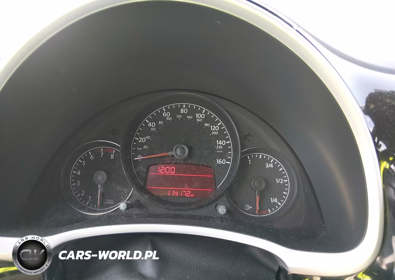 2012 Volkswagen Beetle 2.5L VIN:3VWJP7AT4CM610886 - 7