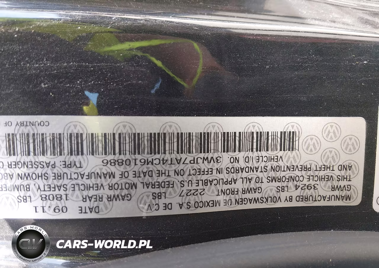 2012 Volkswagen Beetle 2.5L VIN:3VWJP7AT4CM610886 - 9