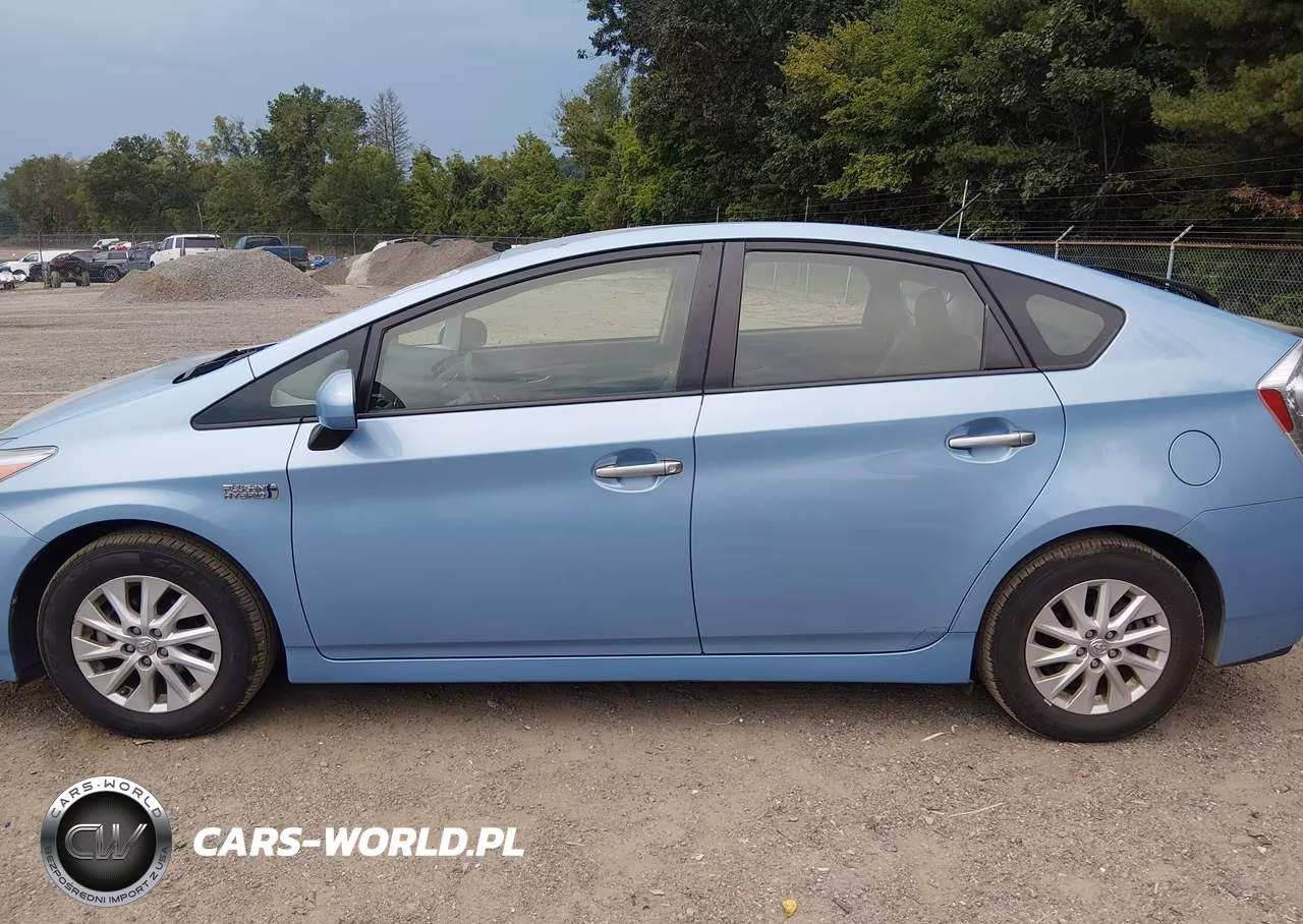 2014 Toyota Prius Plug-In VIN:JTDKN3DP8E3055062 - 14