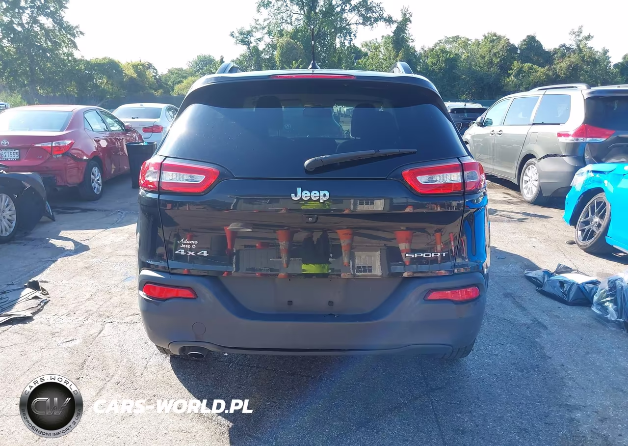 2016 Jeep Cherokee Sport VIN:1C4PJMAB6GW214632 - 16