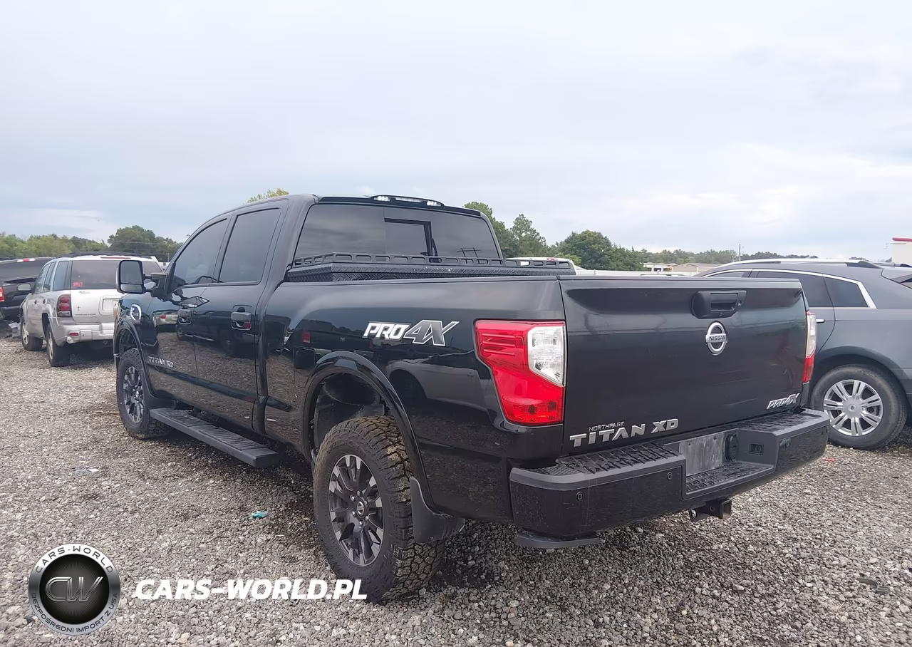 2019 Nissan Titan Xd Pro-4X Diesel VIN:1N6BA1F40KN511183 - 3