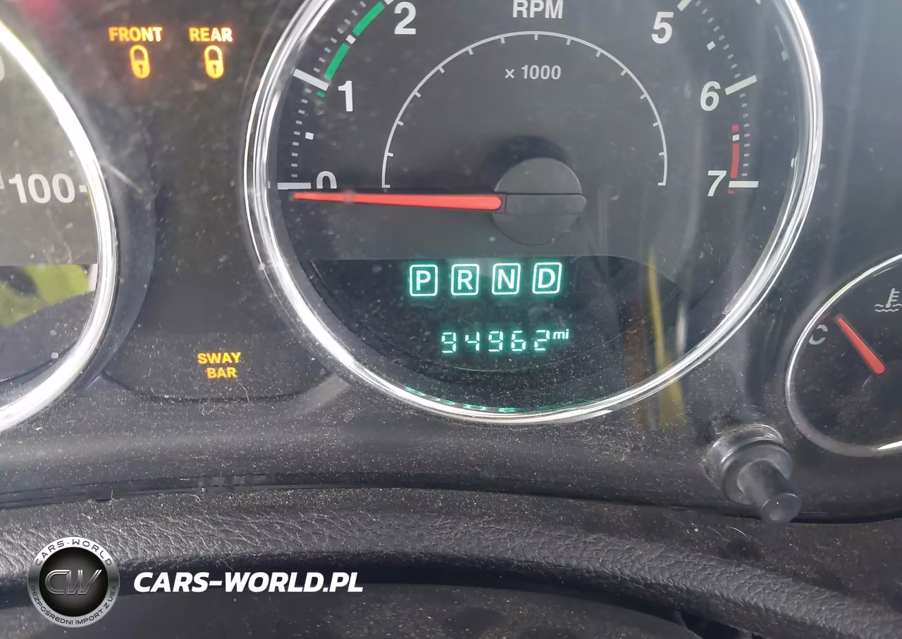 2015 Jeep Wrangler Unlimited Rubicon VIN:1C4HJWFG2FL768433 - 7