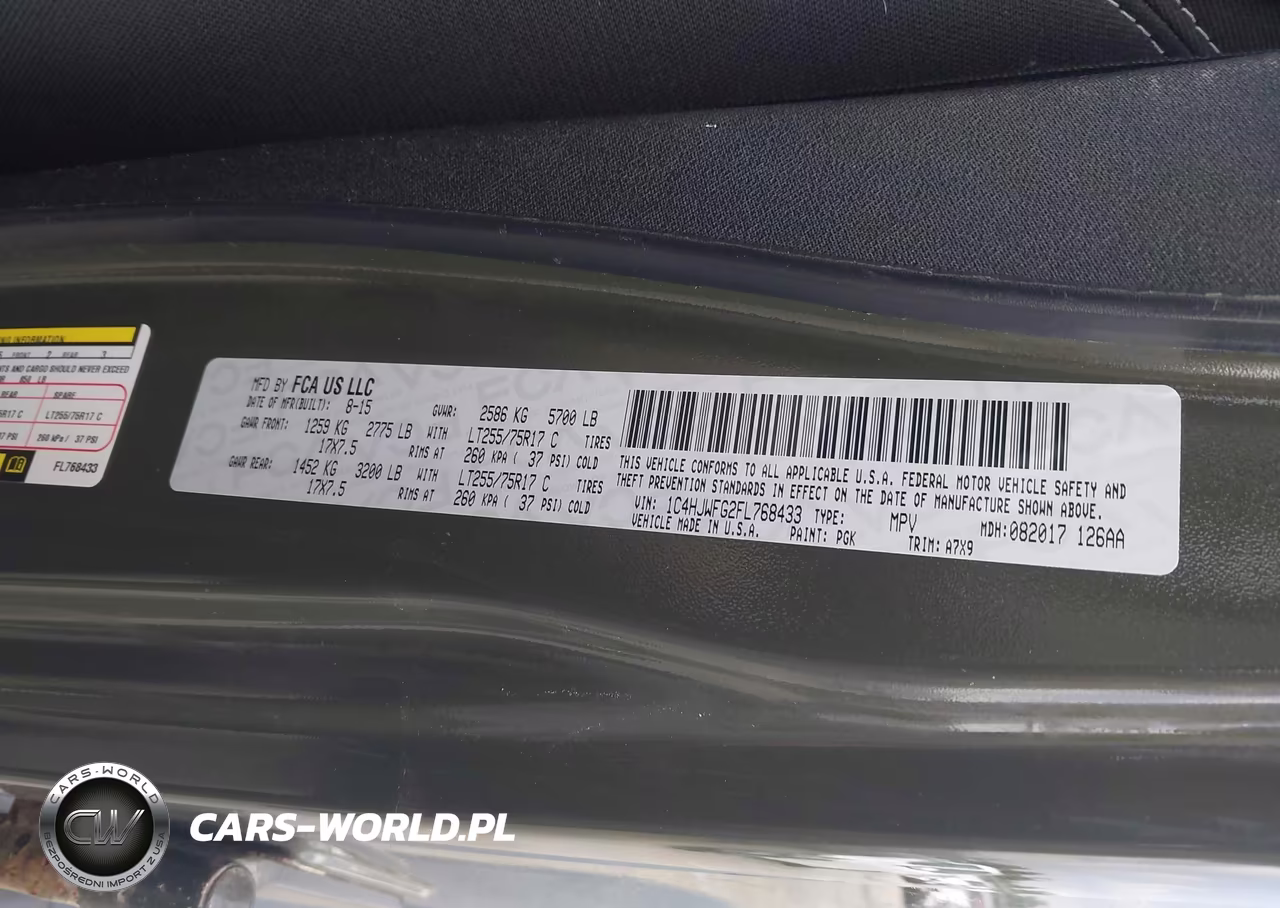 2015 Jeep Wrangler Unlimited Rubicon VIN:1C4HJWFG2FL768433 - 9