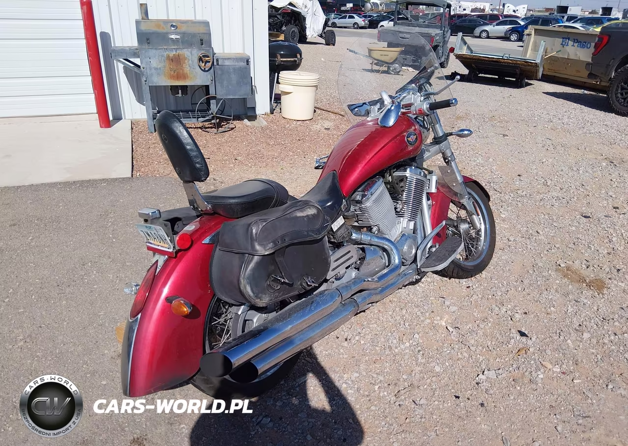 2004 Victory Motorcycles Kingpin Custom VIN:5VPCD16D843002926 - 4