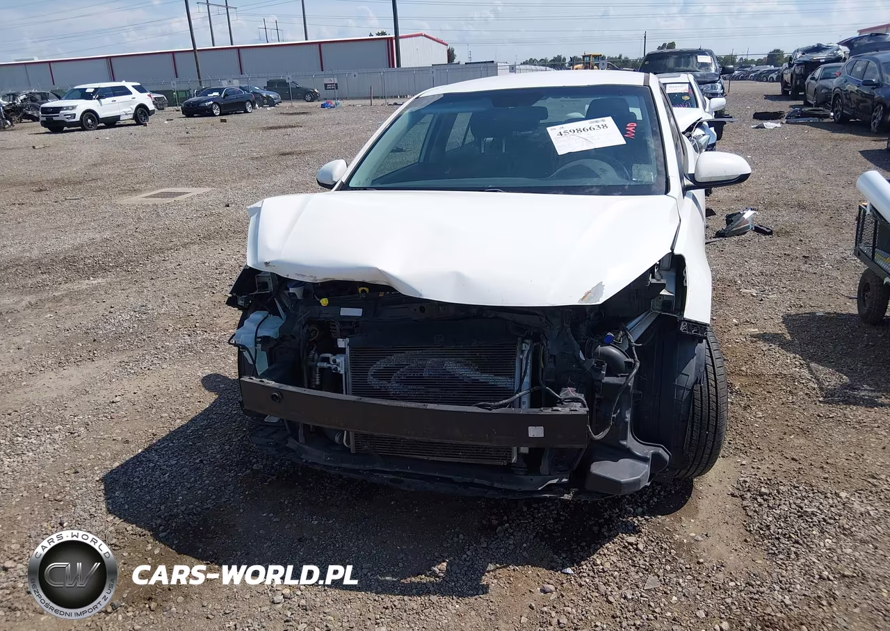 2018 Kia Rio S VIN:3KPA24AB5JE050780 - 13