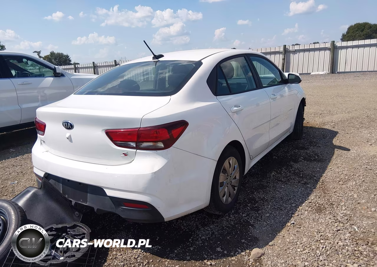 2018 Kia Rio S VIN:3KPA24AB5JE050780 - 4