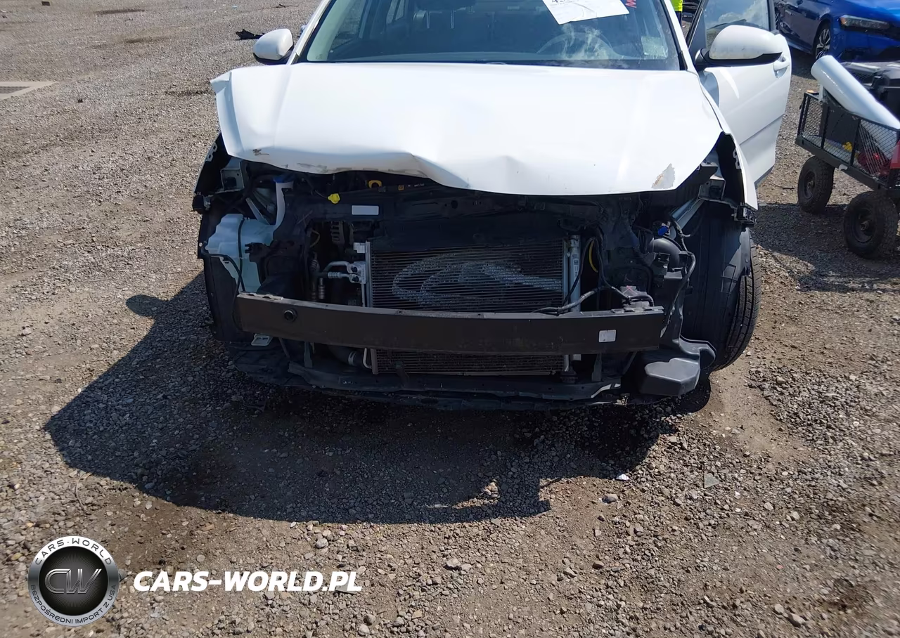 2018 Kia Rio S VIN:3KPA24AB5JE050780 - 6