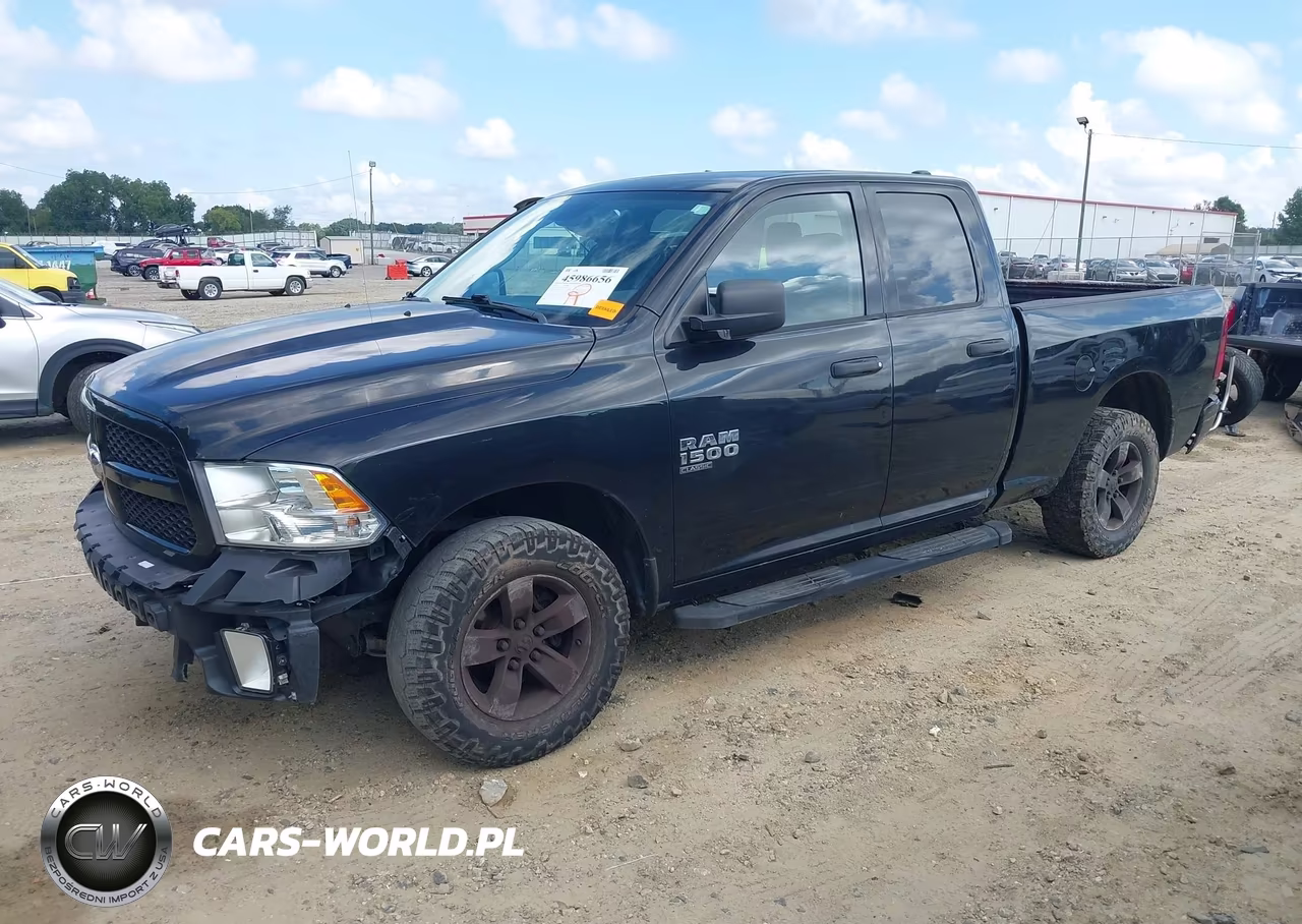 2019 Ram 1500 Classic Express 4X4 6'4 Box VIN:1C6RR7FG3KS543237 - 2