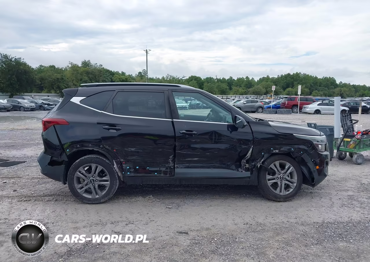 2021 Kia Seltos S VIN:KNDEU2AA6M7081077 - 13