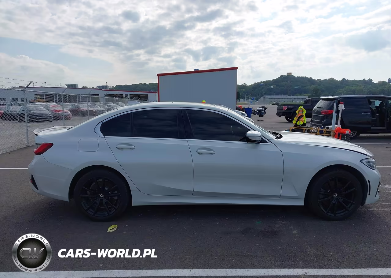 2021 BMW 330I xDrive VIN:3MW5R7J0XM8B50208 - 13