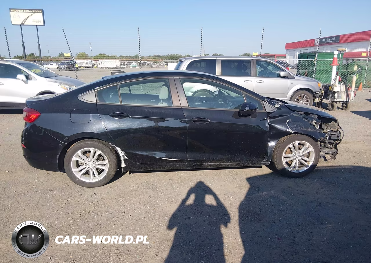 2019 Chevrolet Cruze Ls VIN:1G1BC5SM2K7150126 - 13