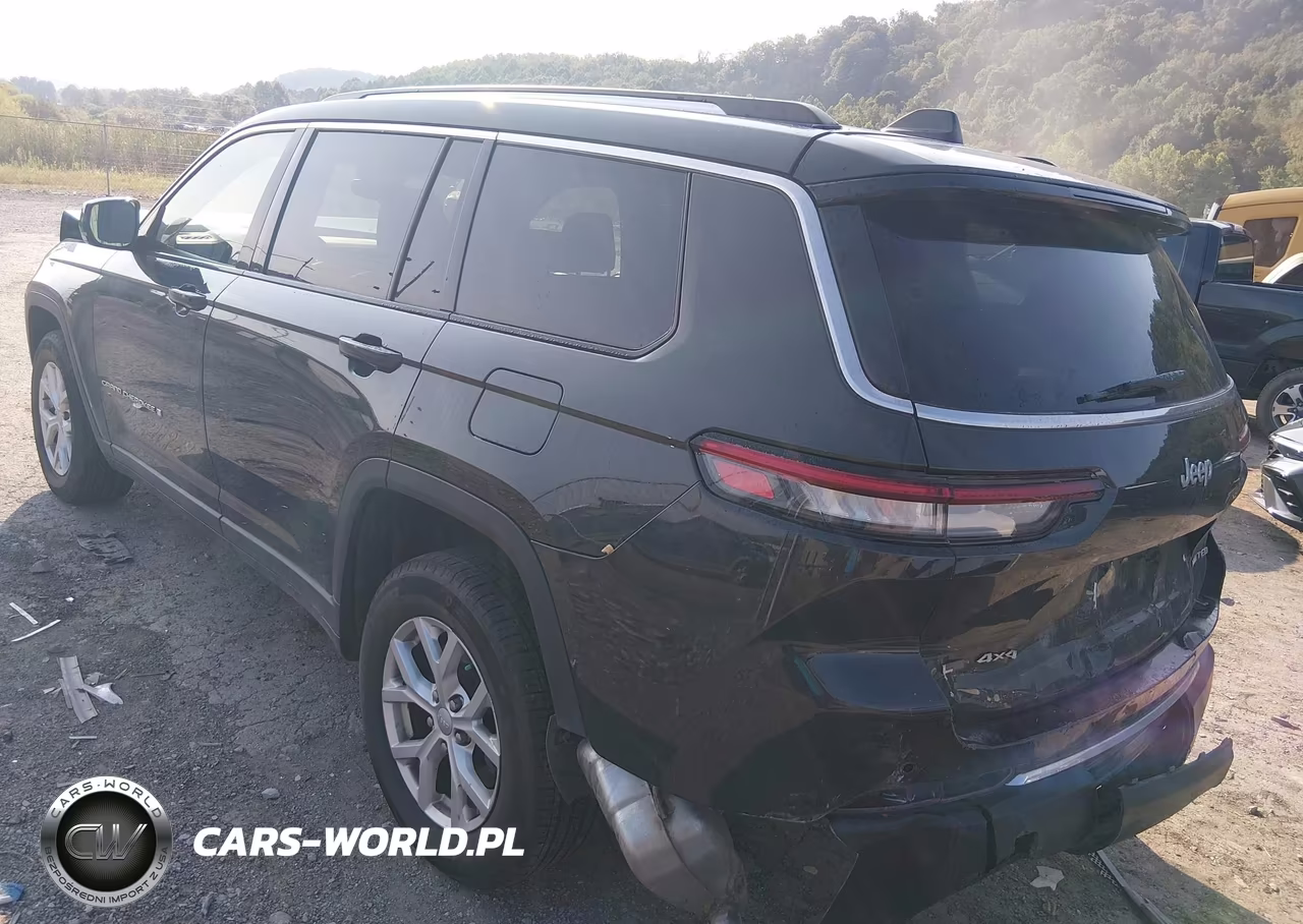 2021 Jeep Grand Cherokee L Limited 4X4 VIN:1C4RJKBG9M8211053 - 3