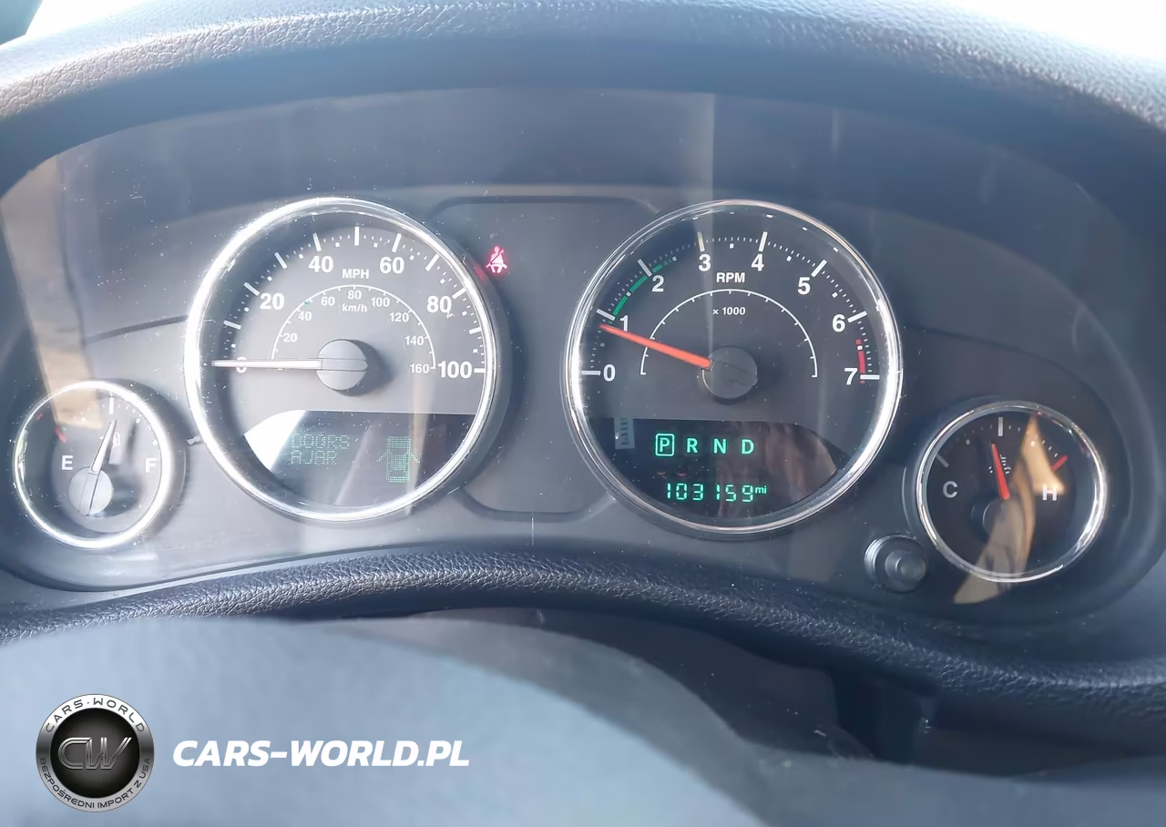 2016 Jeep Wrangler Unlimited Willys Wheeler VIN:1C4BJWDG9GL143067 - 7
