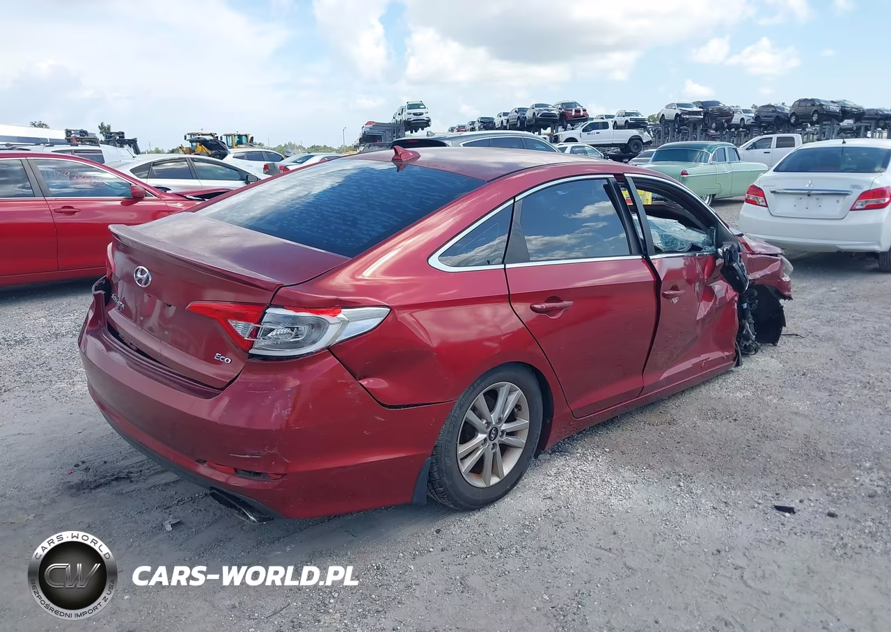 2016 Hyundai Sonata Eco VIN:5NPE24AA2GH415462 - 4