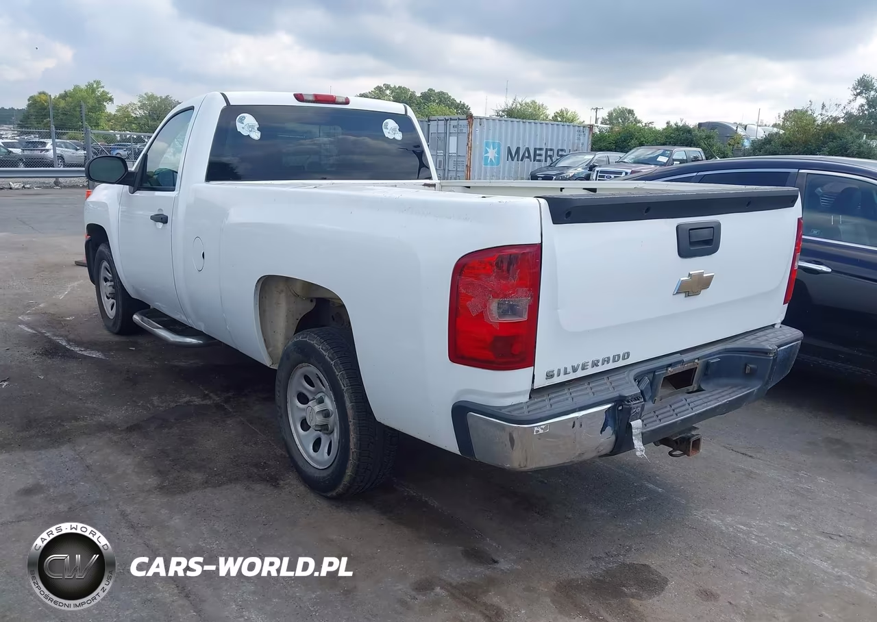 2008 Chevrolet Silverado 1500 Work Truck VIN:1GCEC14X88Z218124 - 3