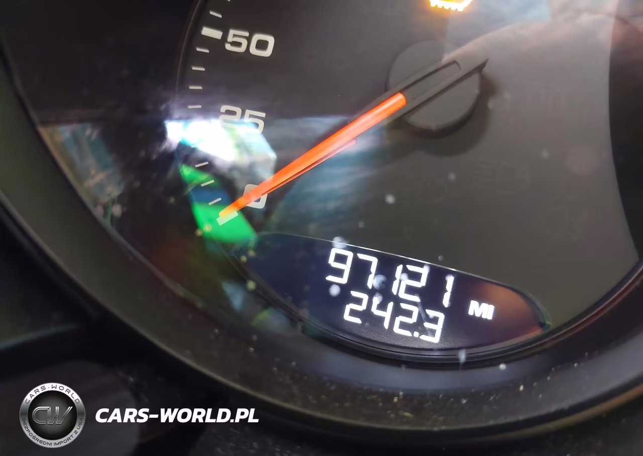 2017 Porsche Macan S VIN:WP1AB2A54HLB12183 - 16