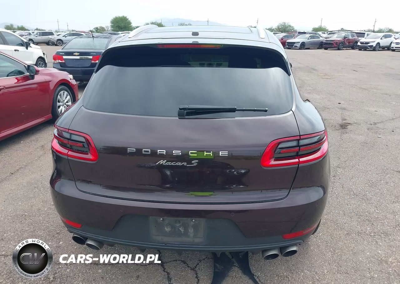 2017 Porsche Macan S VIN:WP1AB2A54HLB12183 - 17