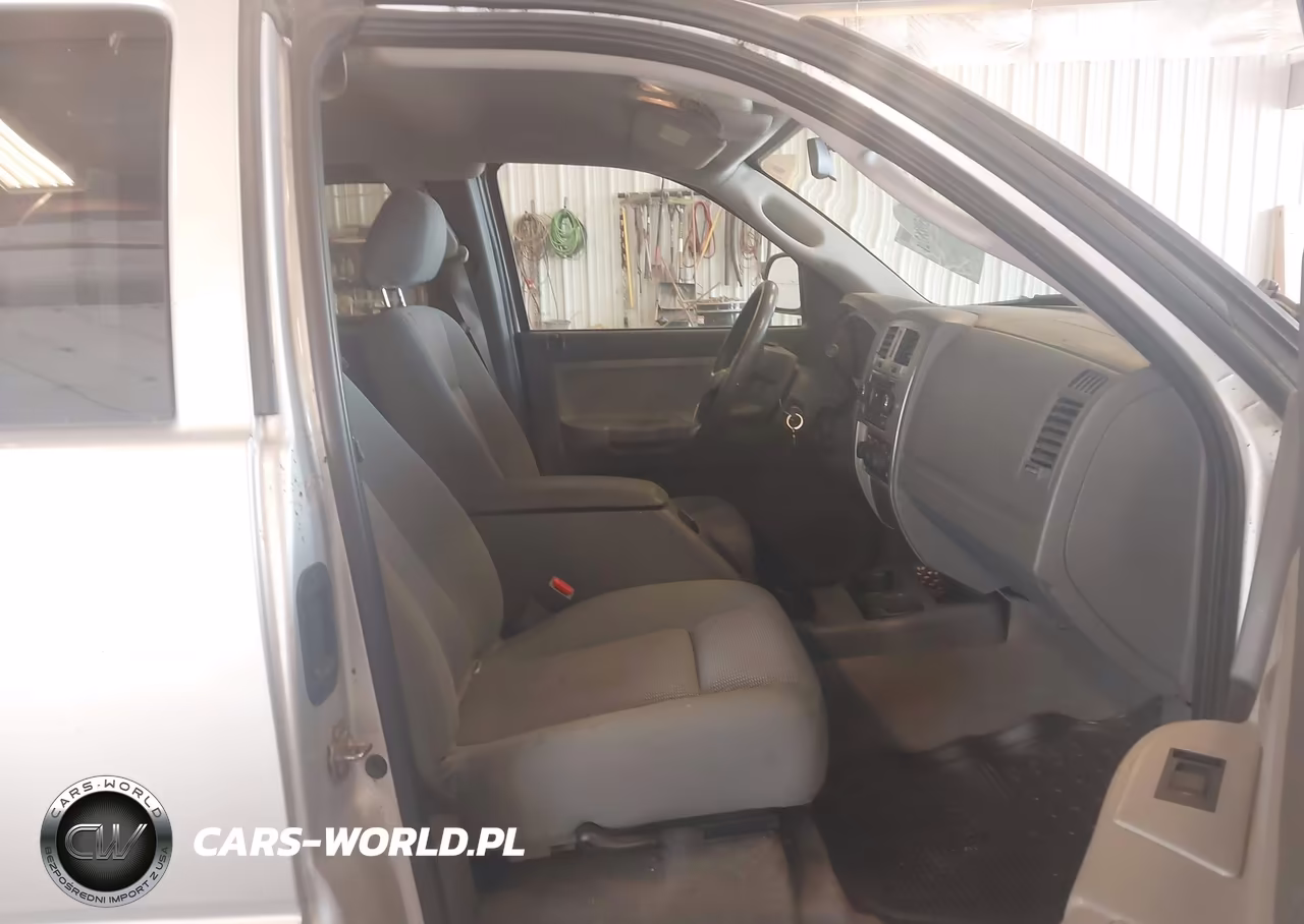 2007 Dodge Dakota Slt VIN:1D7HW42P07S128889 - 5