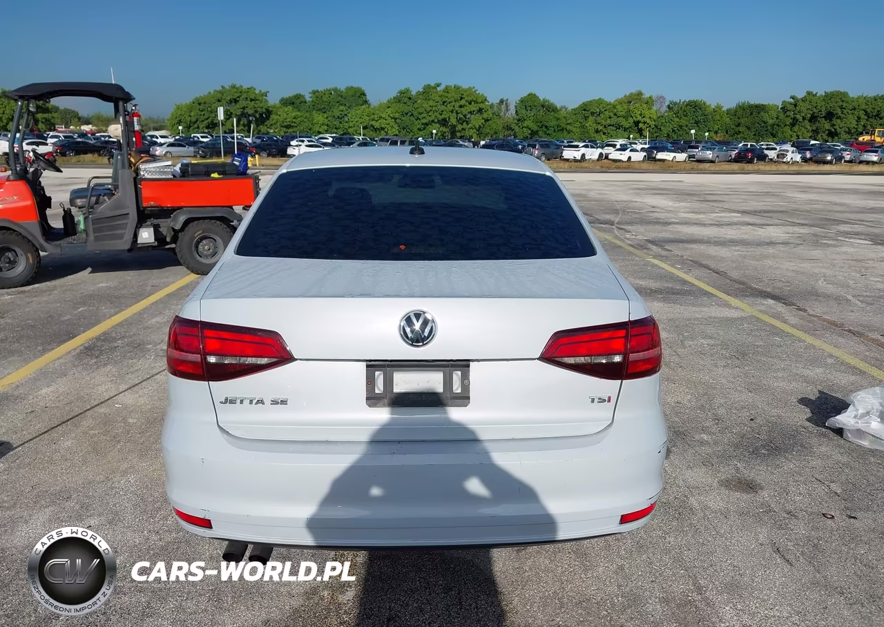 2017 Volkswagen Jetta 1.4T Se VIN:3VWDB7AJ0HM393743 - 16