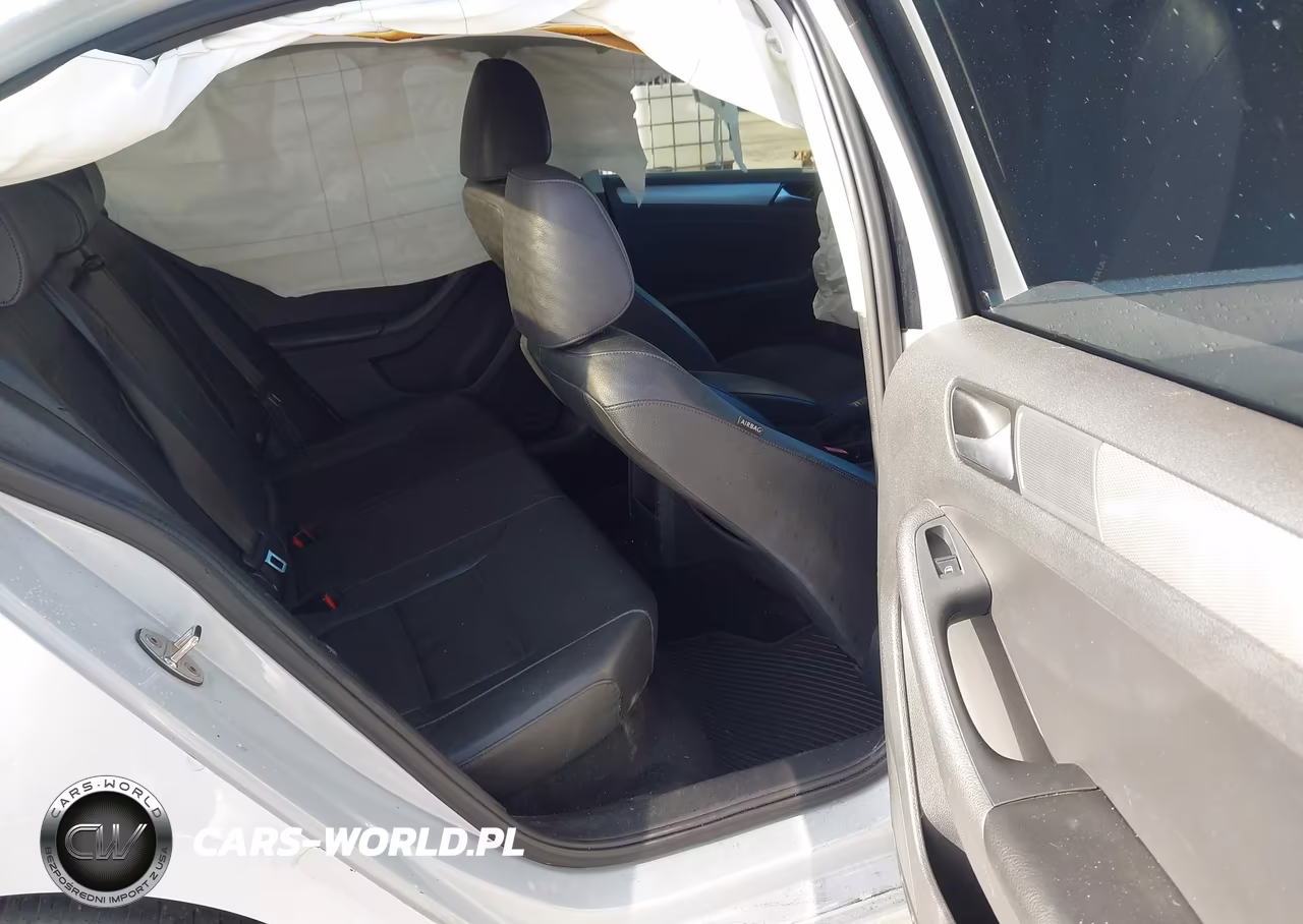 2017 Volkswagen Jetta 1.4T Se VIN:3VWDB7AJ0HM393743 - 8