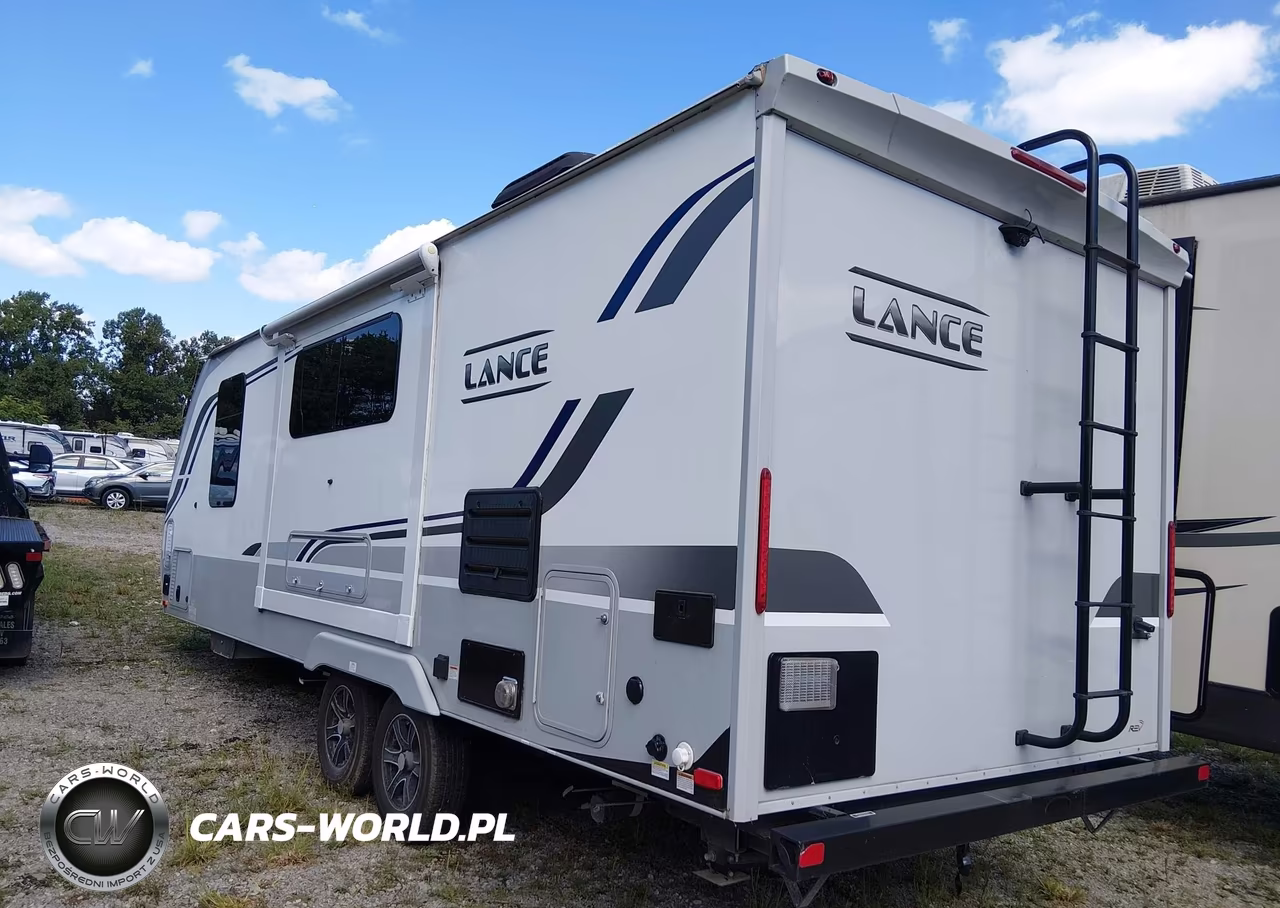 2020 Lance Travel Trailer Serie VIN:56YTT2221LL328304 - 3