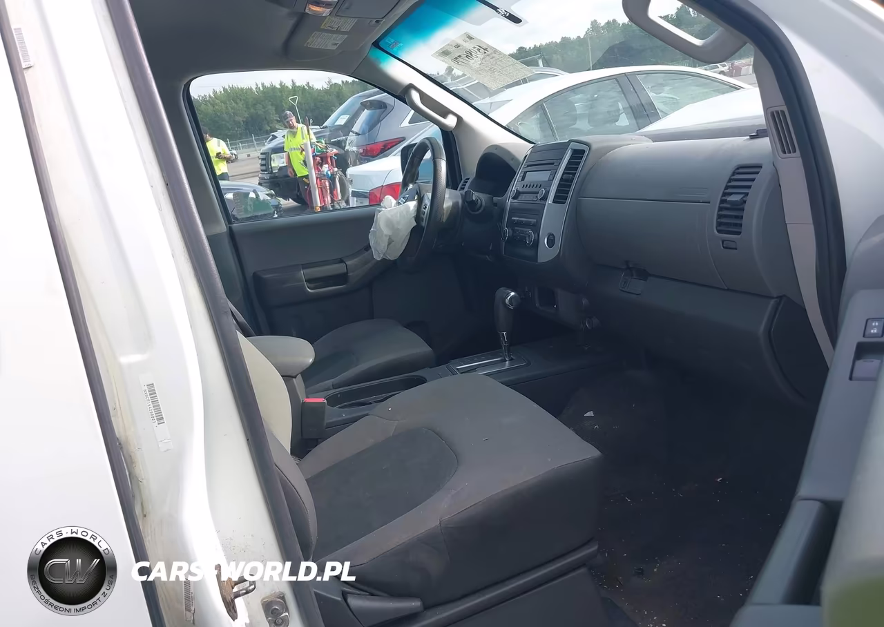 2015 Nissan Xterra Pro-4X-S-X VIN:5N1AN0NW8FN665075 - 5