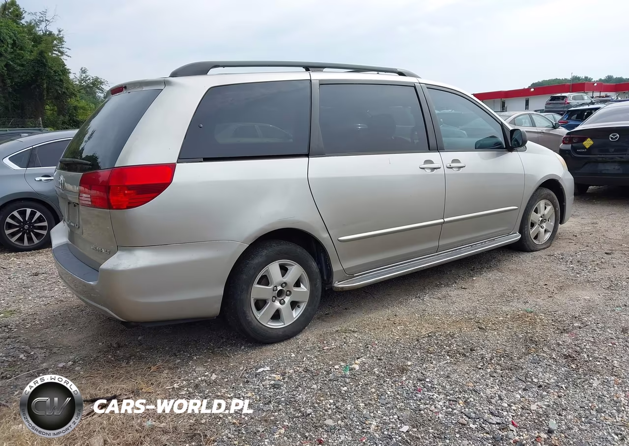 2004 Toyota Sienna Le VIN:5TDZA23C54S020575 - 4