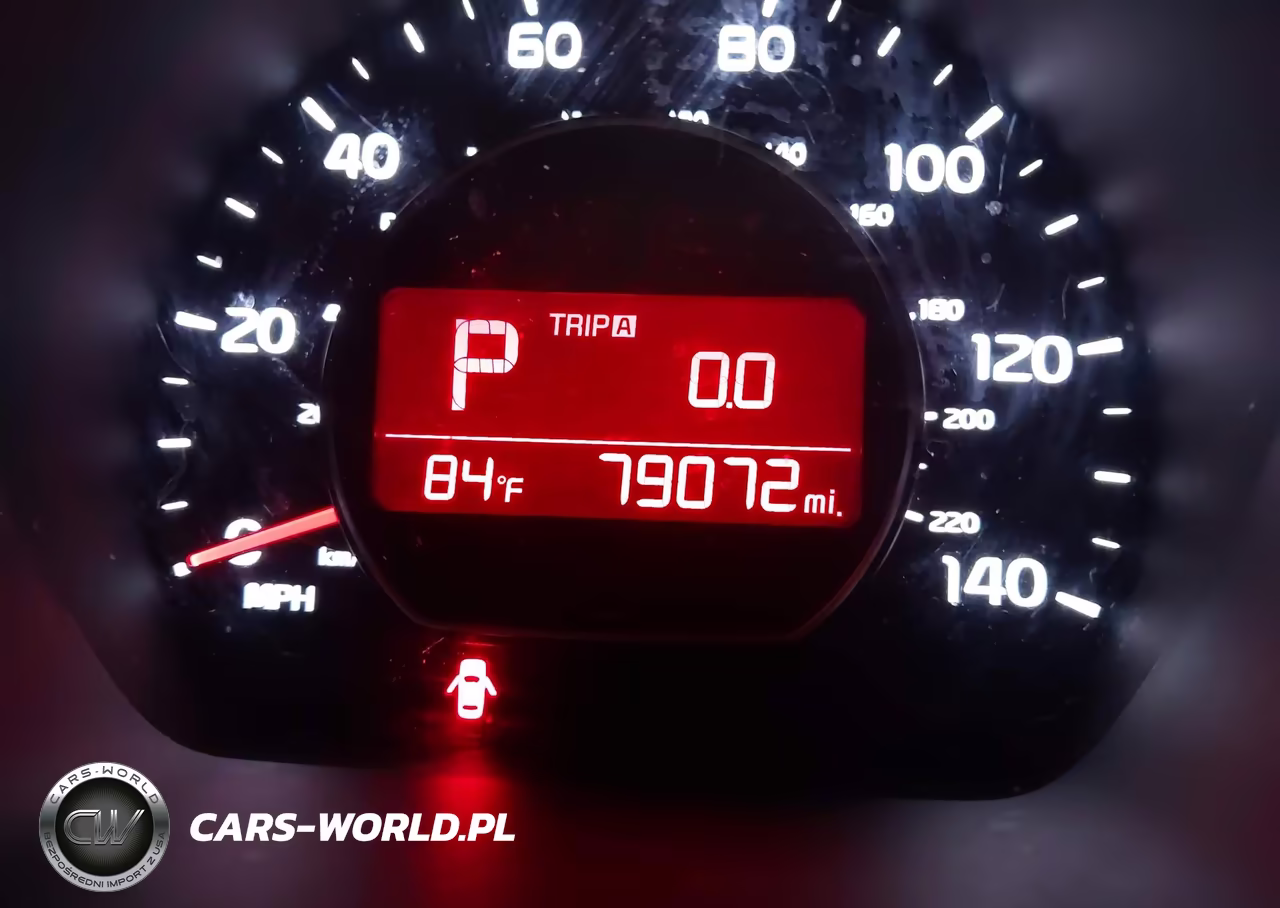 2018 Kia Soul VIN:KNDJN2A21J7892186 - 15