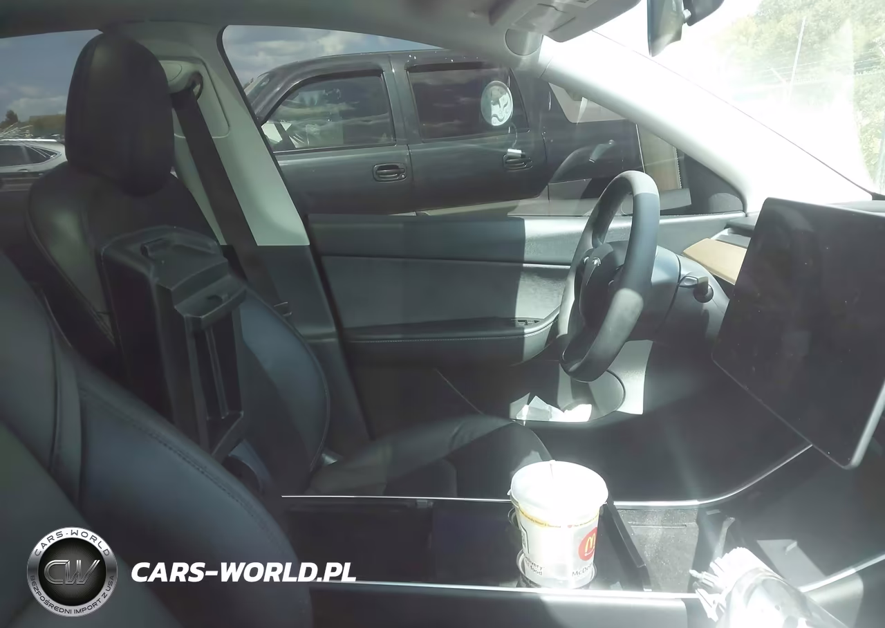 2021 Tesla Model Y Performance Dual Motor All-Wheel Drive VIN:5YJYGDEF1MF079091 - 5