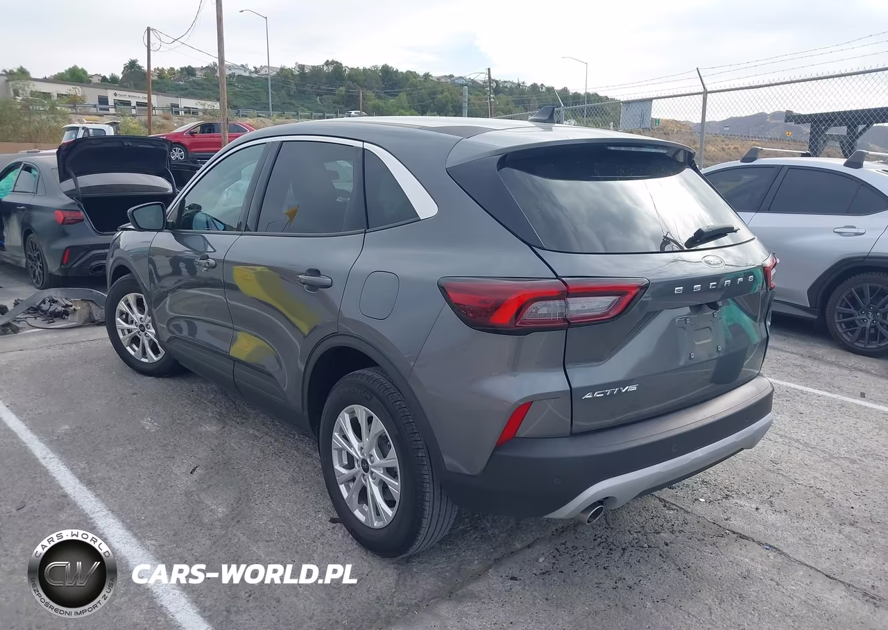 2023 Ford Escape Active VIN:1FMCU0GN3PUA64700 - 3