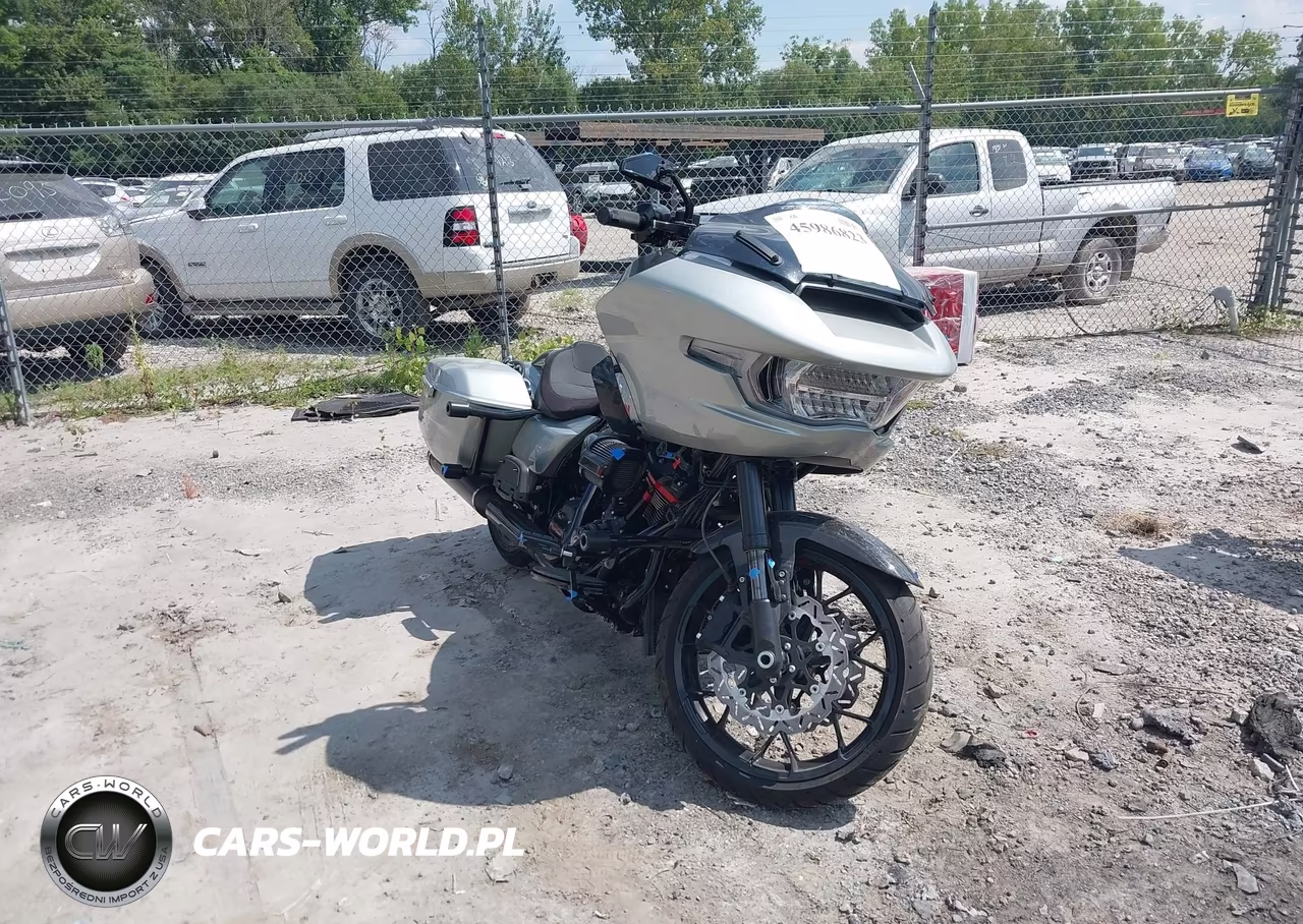 2025 Harley-Davidson Fltrxstse