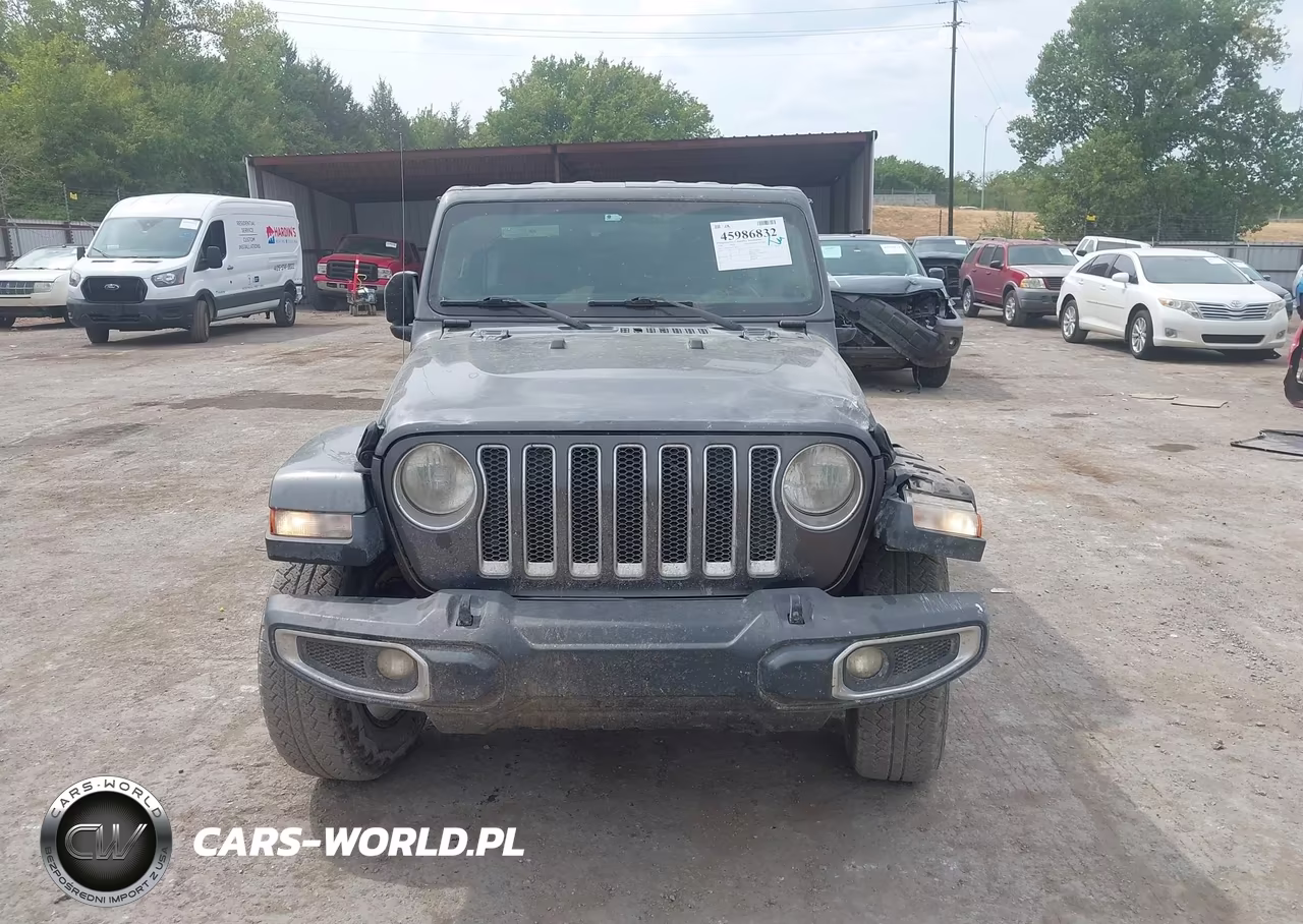 2018 Jeep Wrangler Unlimited Sahara 4X4 VIN:1C4HJXEG8JW156106 - 13