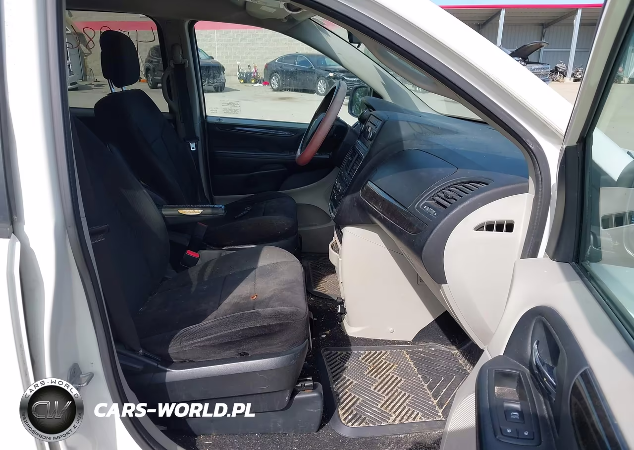 2013 Dodge Grand Caravan Sxt VIN:2C4RDGCG0DR748532 - 5