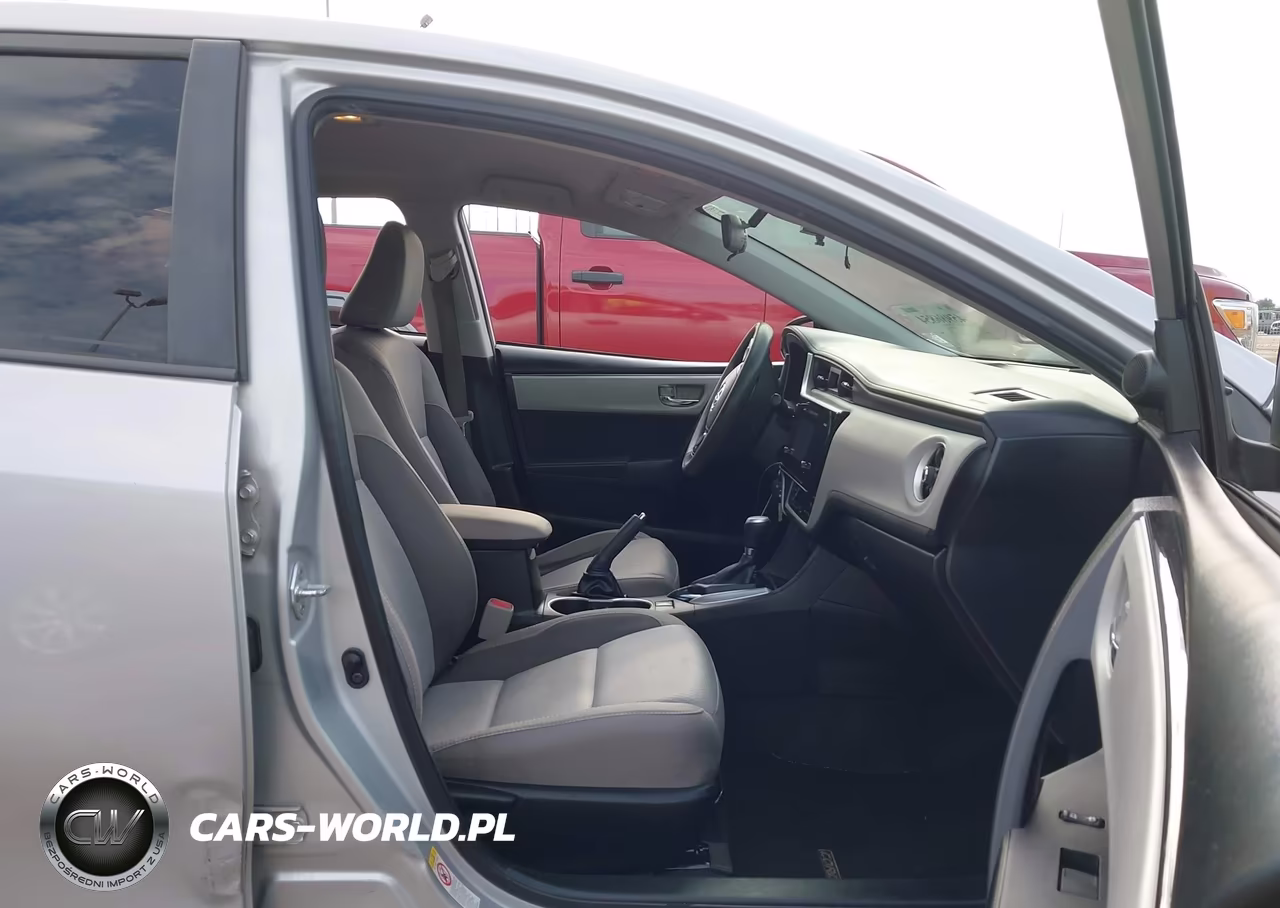 2017 Toyota Corolla Le VIN:5YFBURHE8HP693712 - 5