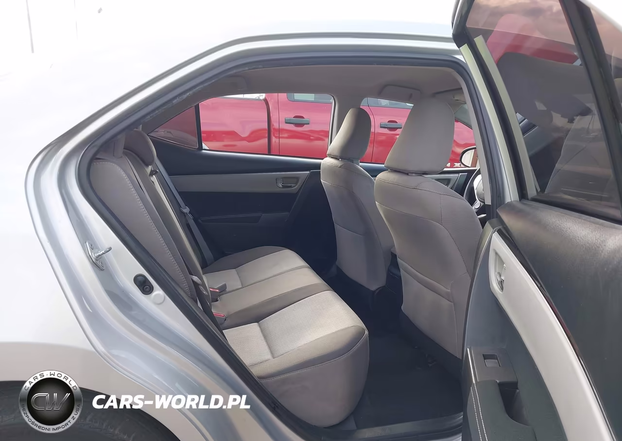 2017 Toyota Corolla Le VIN:5YFBURHE8HP693712 - 8