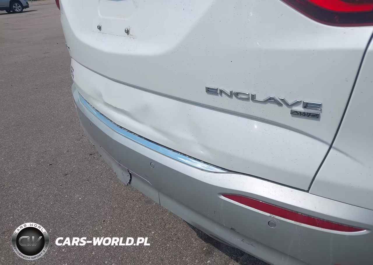 2018 Buick Enclave Premium VIN:5GAEVBKW2JJ275323 - 18