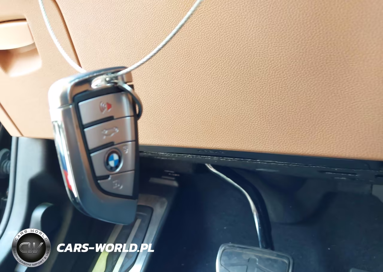 2019 BMW 540I xDrive VIN:WBAJE7C52KWW07679 - 11