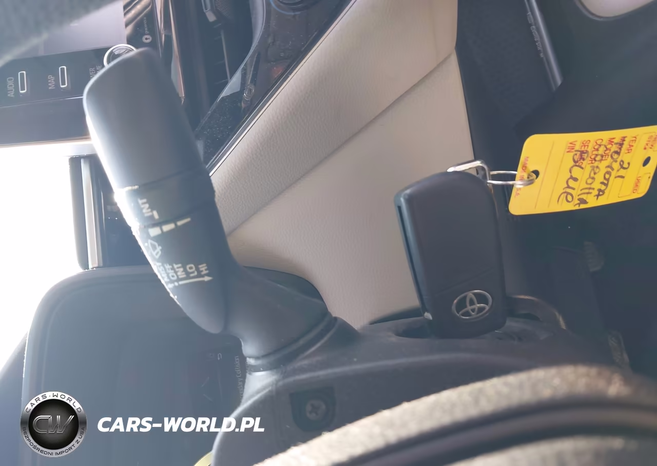 2021 Toyota Corolla Le VIN:5YFEPMAE1MP177641 - 11