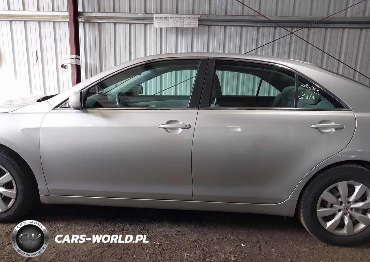 2009 Toyota Camry Le VIN:4T1BE46K39U915940 - 15