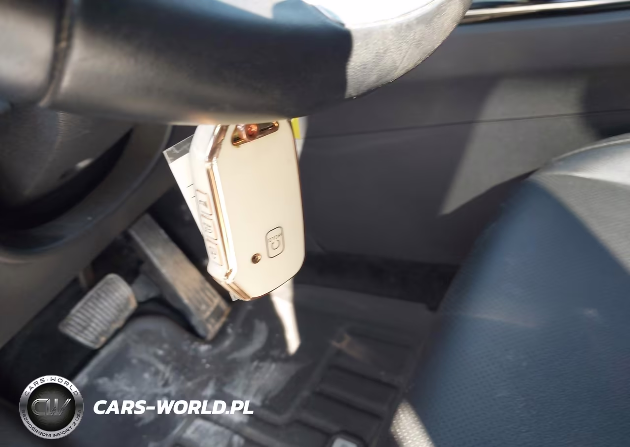 2024 Kia Sportage Plug-In Hybrid X-Line VIN:KNDPYDDH1R7150363 - 11