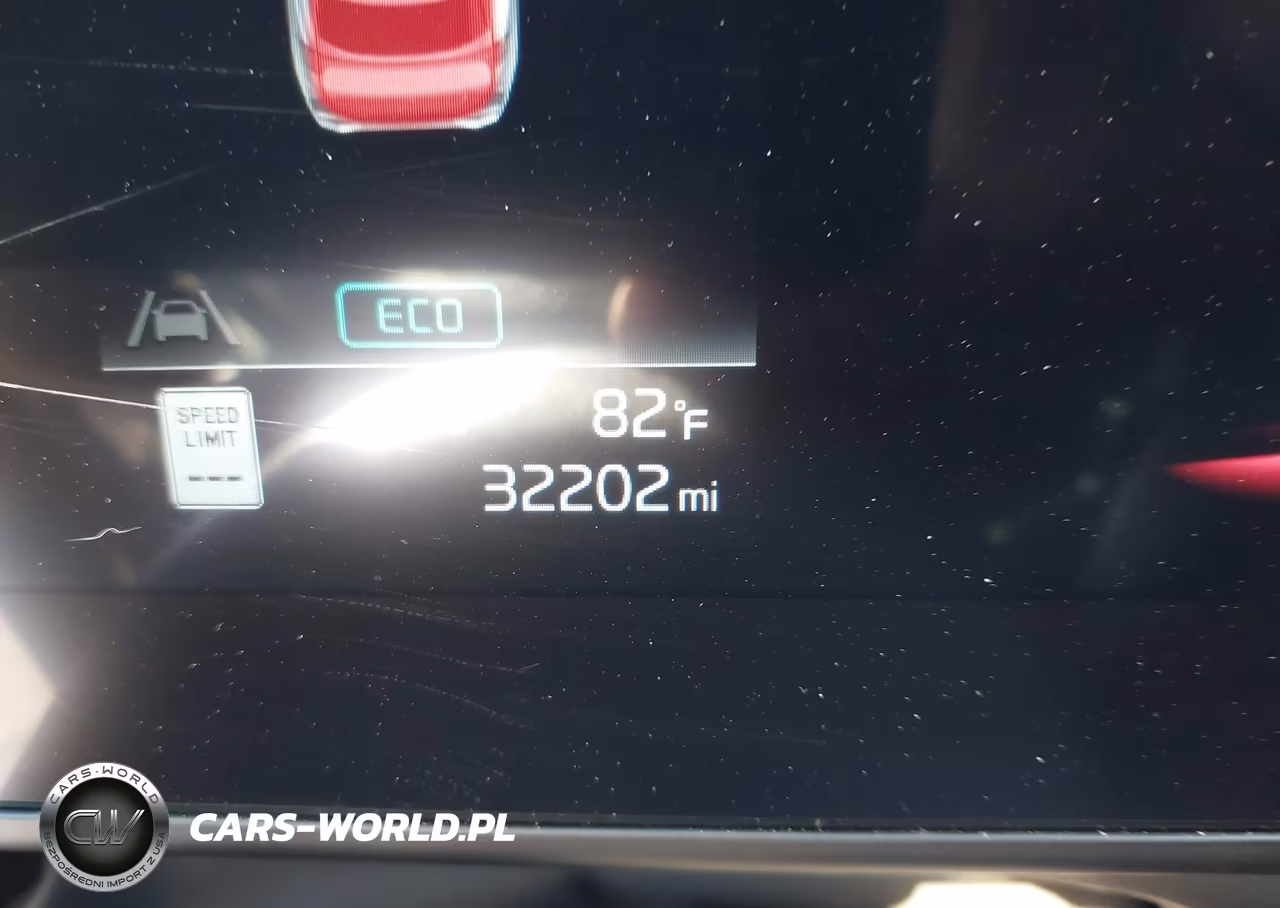 2024 Kia Sportage Plug-In Hybrid X-Line VIN:KNDPYDDH1R7150363 - 15