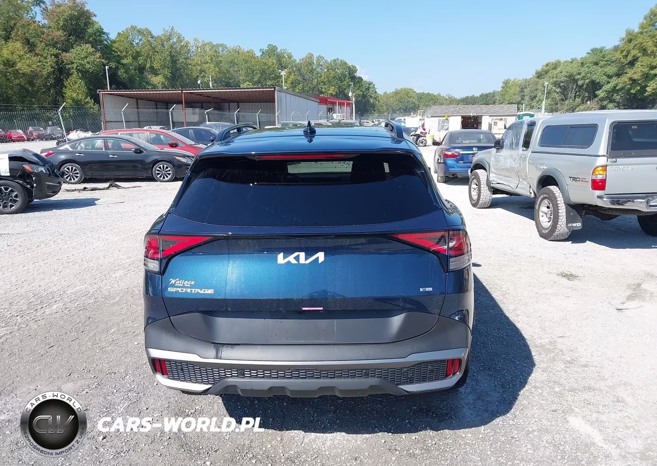 2024 Kia Sportage Plug-In Hybrid X-Line VIN:KNDPYDDH1R7150363 - 16