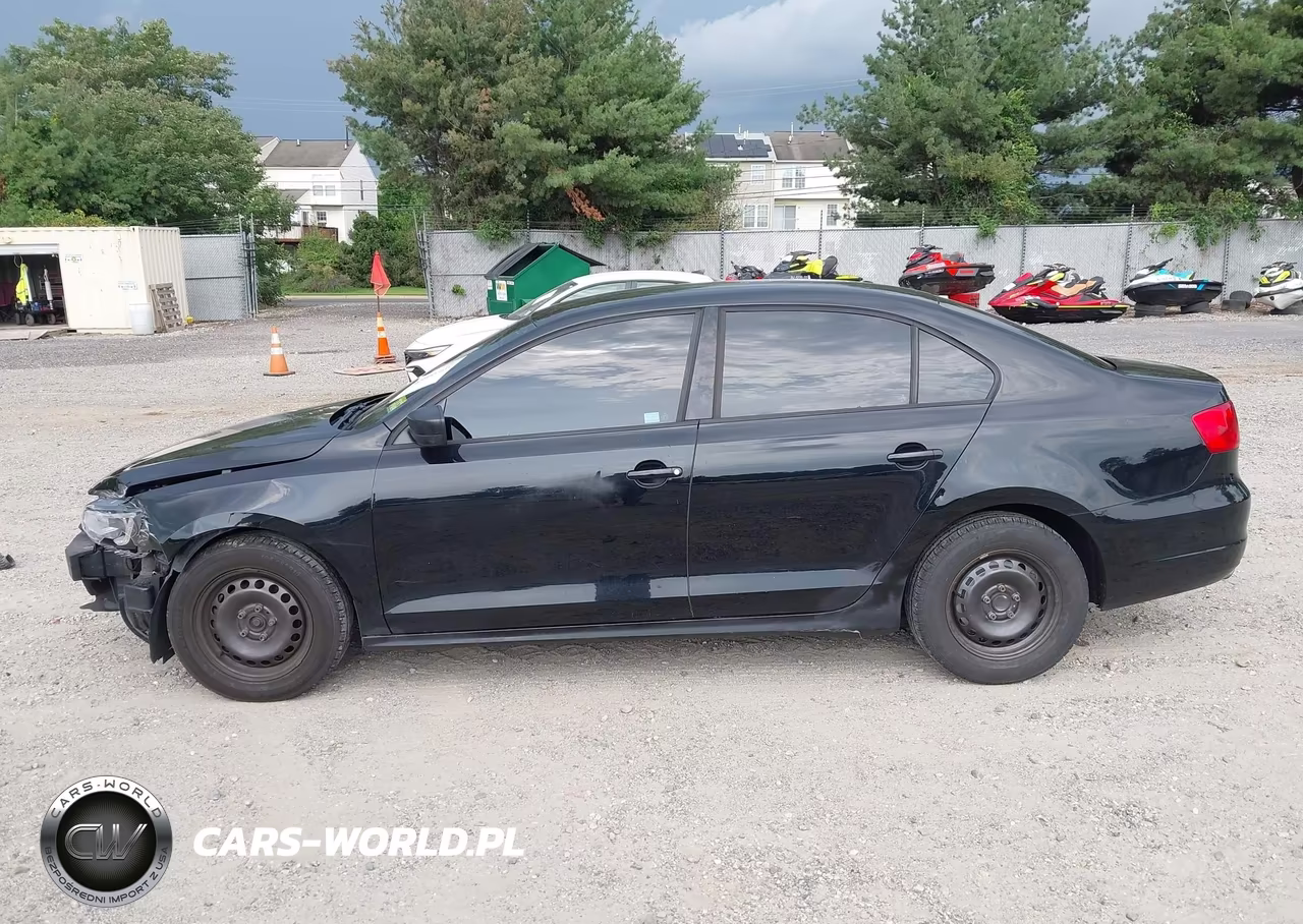 2012 Volkswagen Jetta 2.0L S VIN:3VW2K7AJ7CM319588 - 14